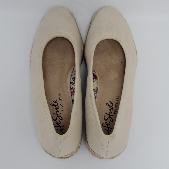 LifeStride Karma Womens Cushioned Footbed Almond Toe Low Wedge Pump Shoes Sz 8.5 - Picture 4 of 12